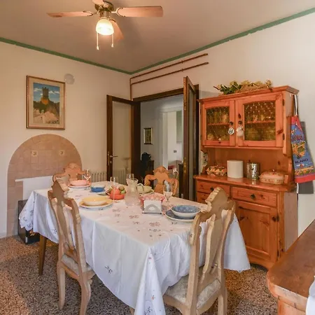 Stunning In With Wifi And 2 Bedrooms Apartament *