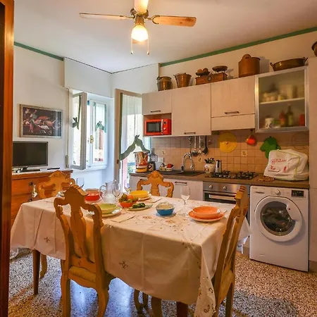 Apartament Stunning In With Wifi And 2 Bedrooms *